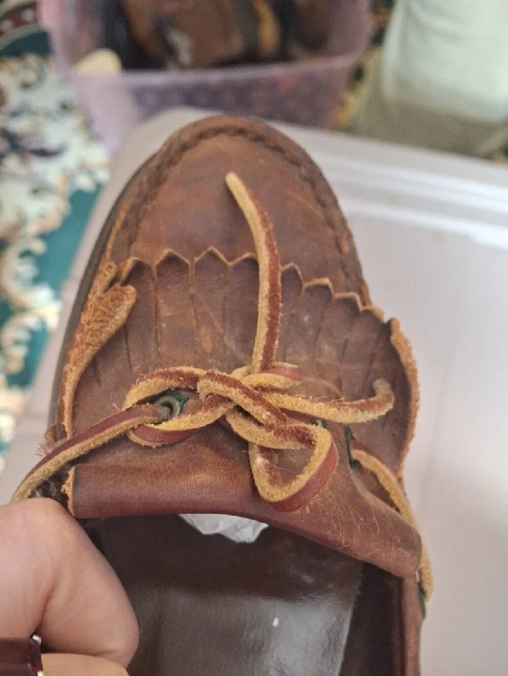 Bass Men’s Brown Leather Boat Shoe with Lace Detail